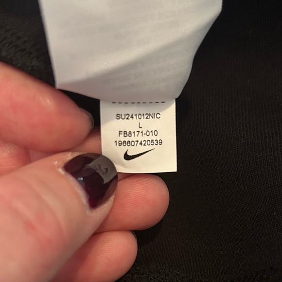 Nike Men’s Tech Fleece Shorts - Picture 6 of 6